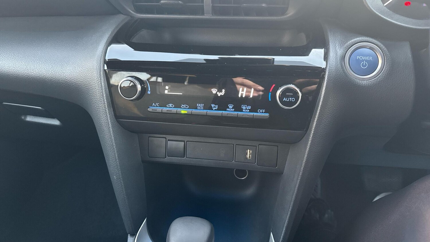 Used Toyota Yaris Cross 2023 for sale - 77456139: Photo 34