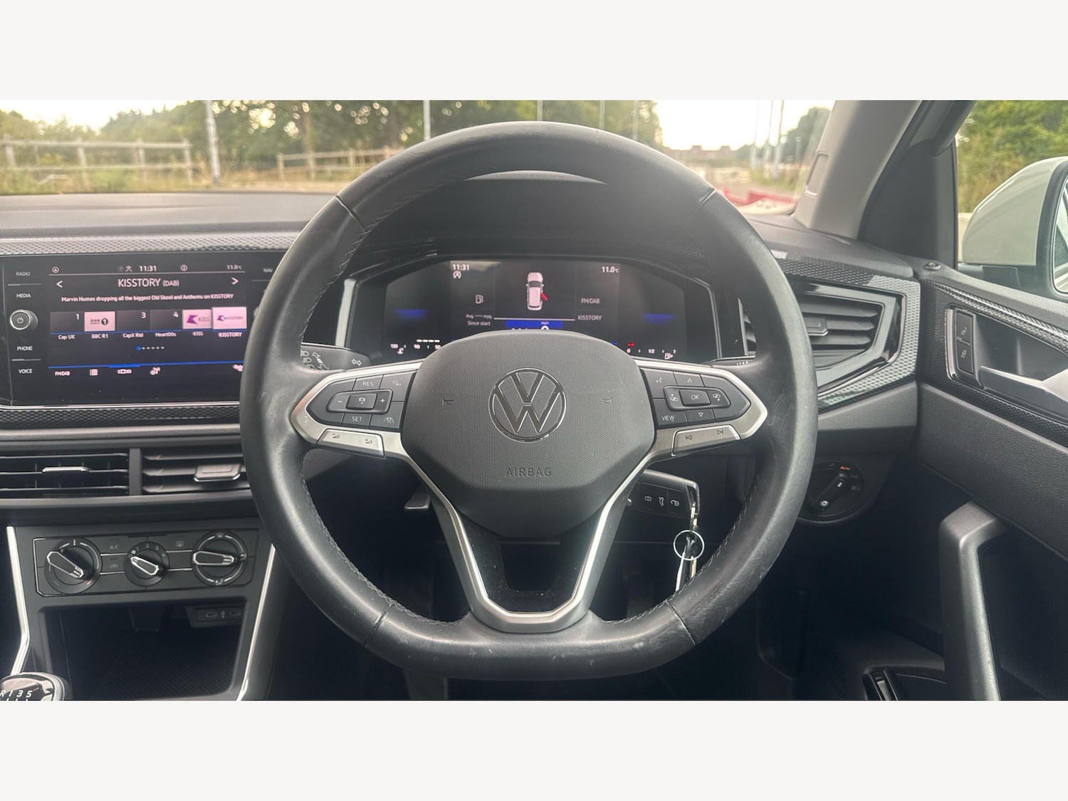 Used Volkswagen Polo 2024 for sale - 76432914: Photo 10