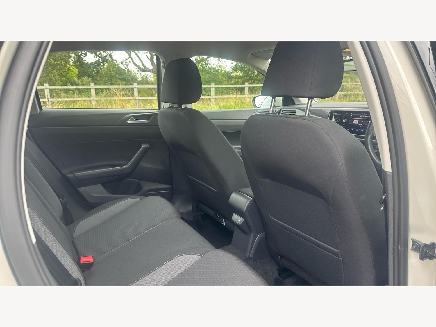 Used Volkswagen Polo 2024 for sale - 76432914: Photo 14