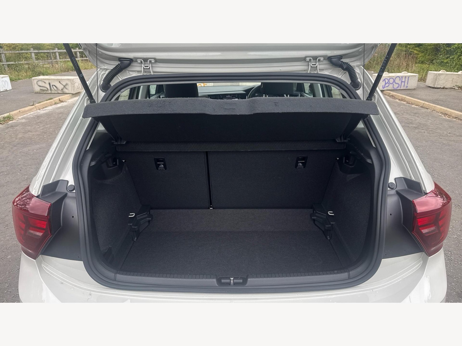 Used Volkswagen Polo 2024 for sale - 76432914: Photo 16