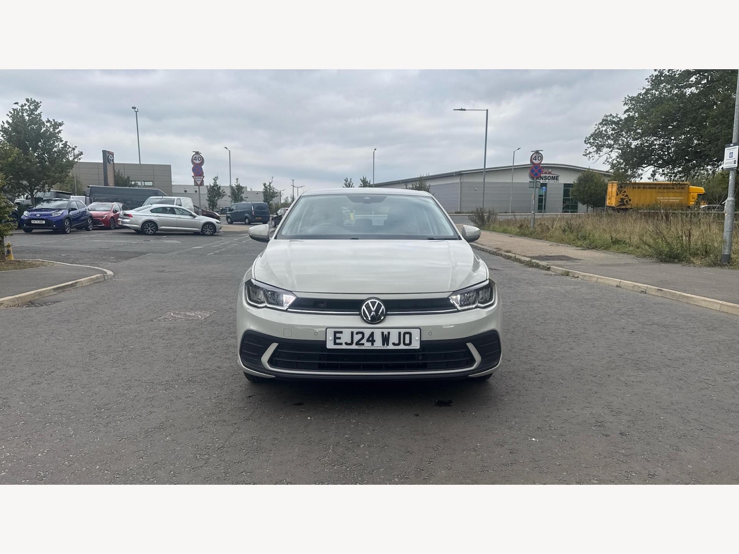 Used Volkswagen Polo 2024 for sale - 76432914: Photo 17