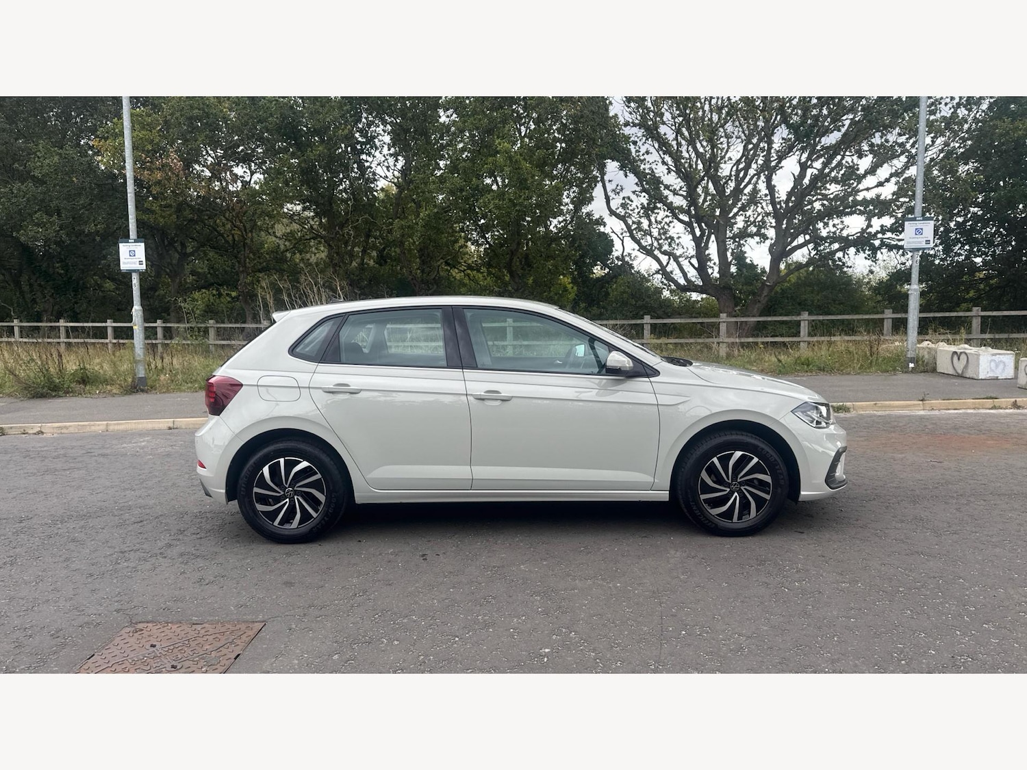 Used Volkswagen Polo 2024 for sale - 76432914: Photo 18