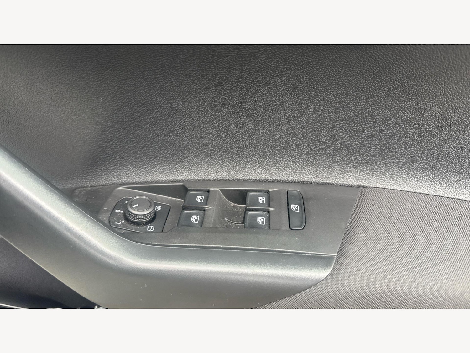 Used Volkswagen Polo 2024 for sale - 76432914: Photo 23