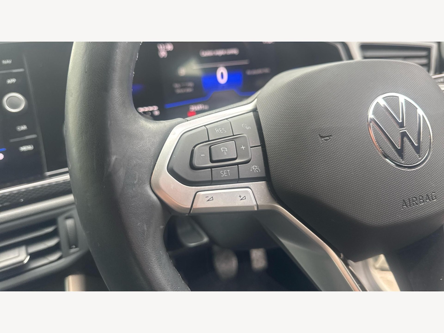 Used Volkswagen Polo 2024 for sale - 76432914: Photo 28