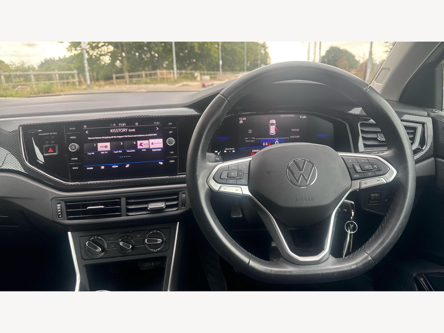 Used Volkswagen Polo 2024 for sale - 76432914: Photo 8