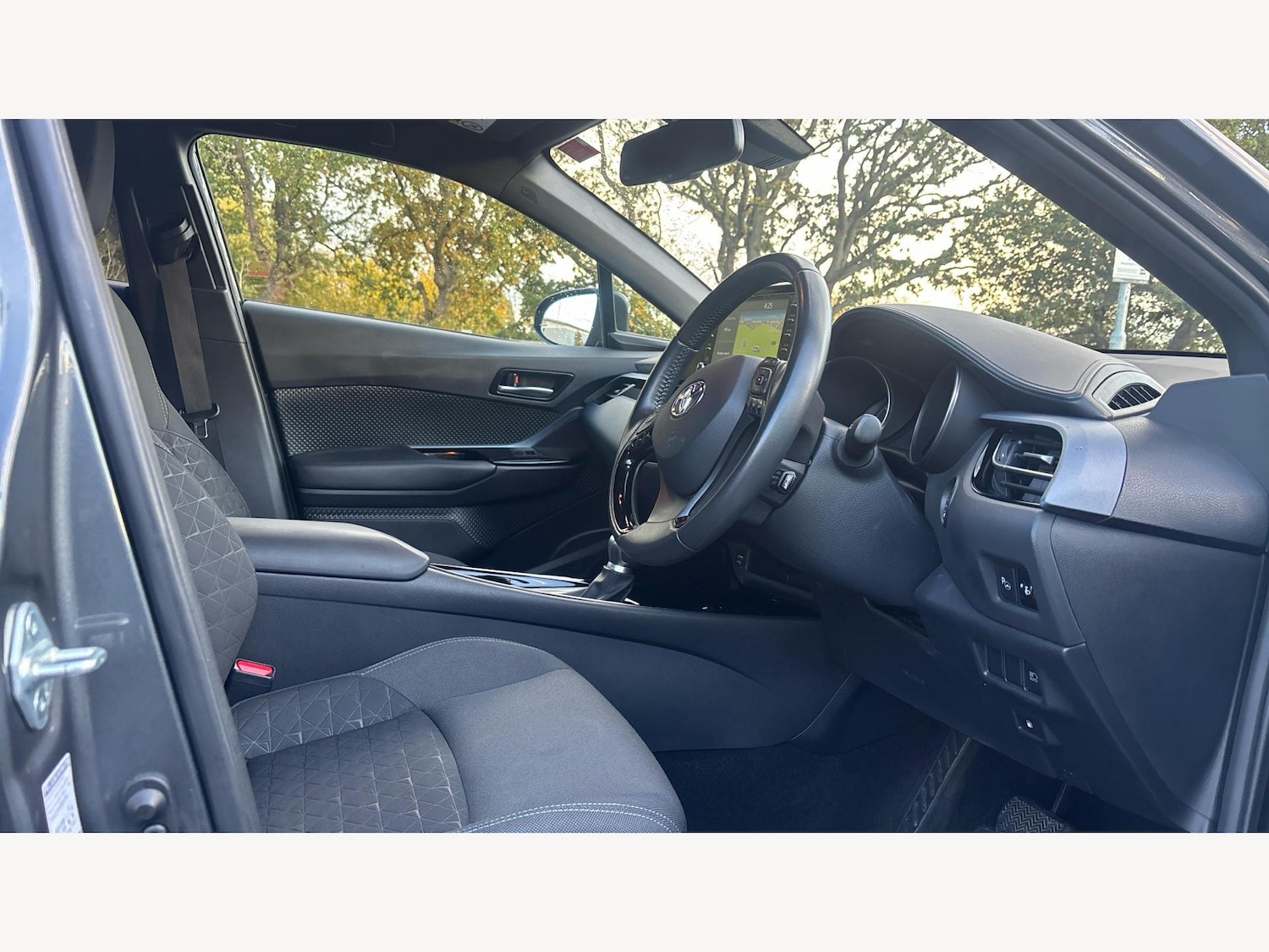 Used Toyota C-HR 2020 for sale - 76690036: Photo 13