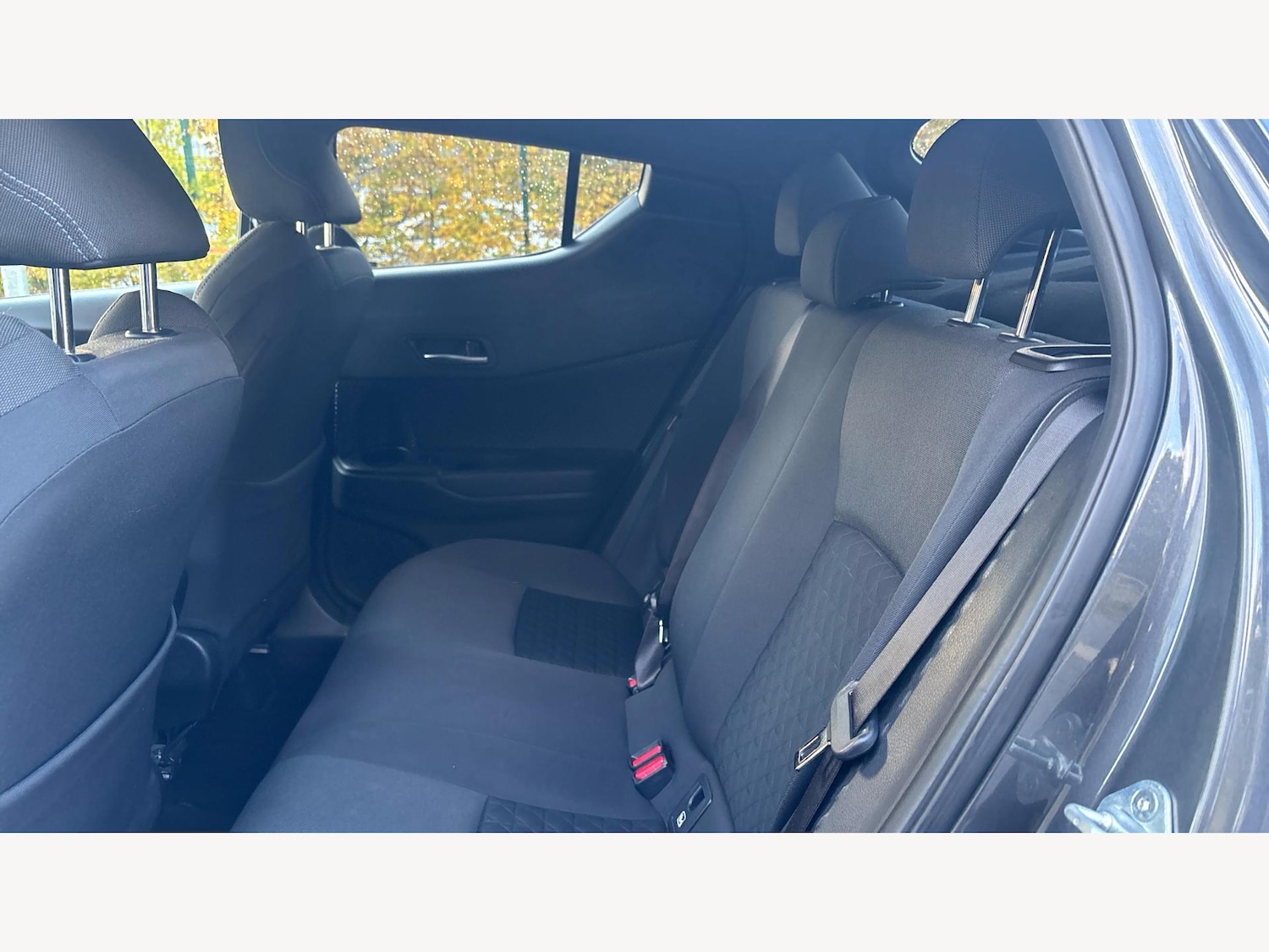 Used Toyota C-HR 2020 for sale - 76690036: Photo 15