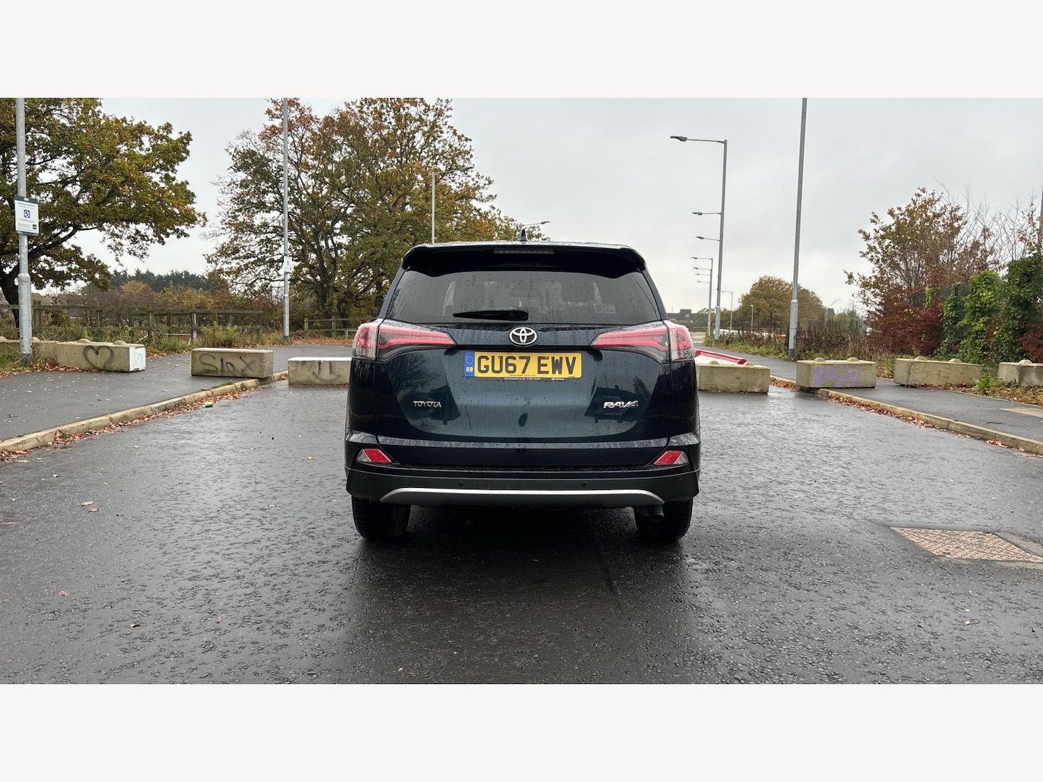 Used Toyota RAV4 2017 for sale - 76592066: Photo 21