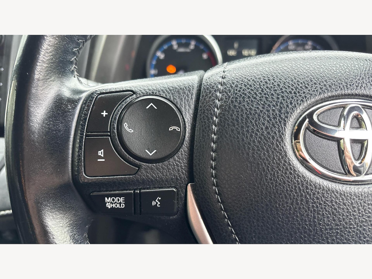 Used Toyota RAV4 2017 for sale - 76592066: Photo 22