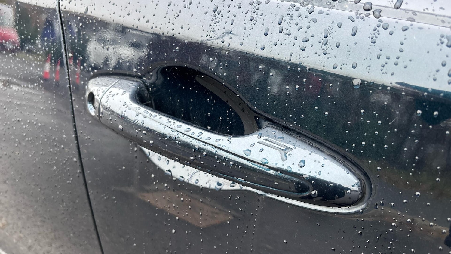 Used Toyota RAV4 2017 for sale - 76592066: Photo 41