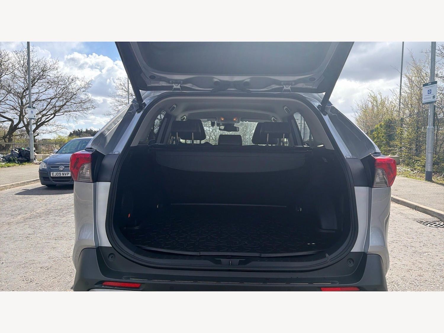 Used Toyota RAV4 2021 for sale - 78072623: Photo 16