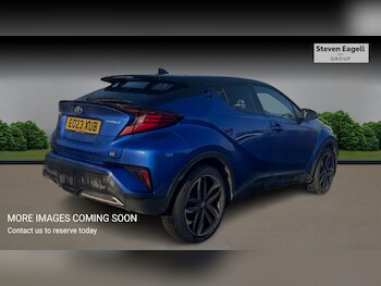 Used Toyota C-HR 2023 for sale - 77738433: Photo