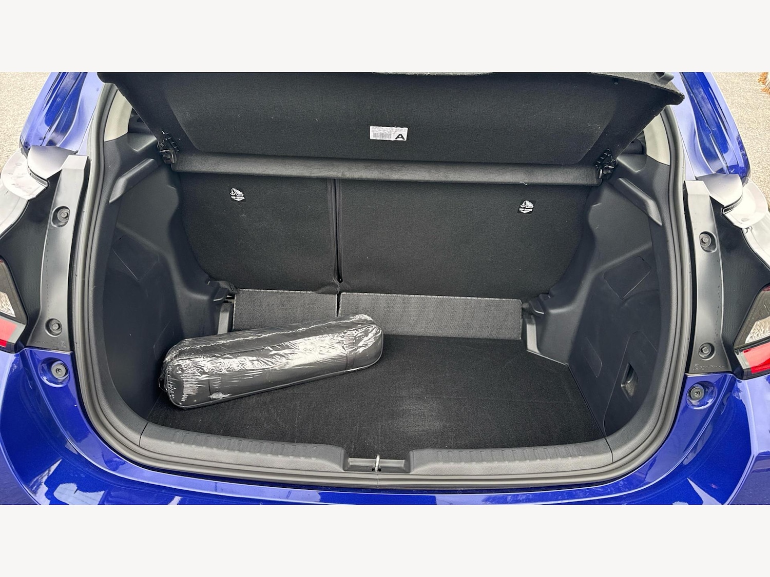 Used Toyota Yaris 2024 for sale - 76318071: Photo 16