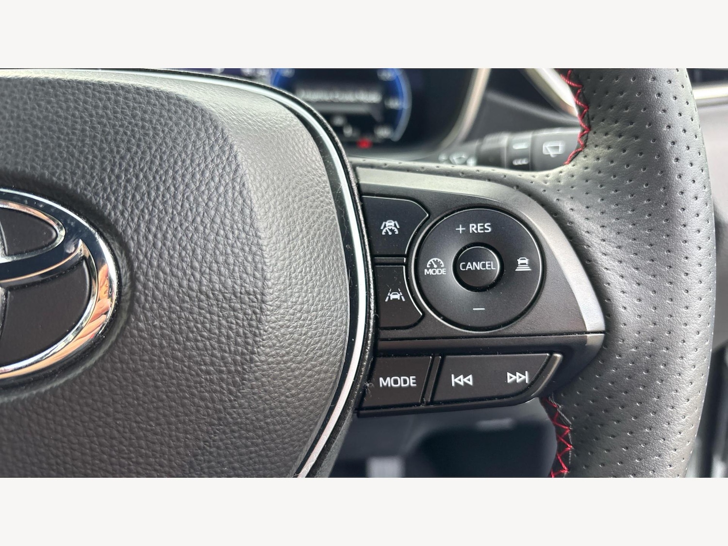 Used Toyota Corolla 2023 for sale - 76613060: Photo 32