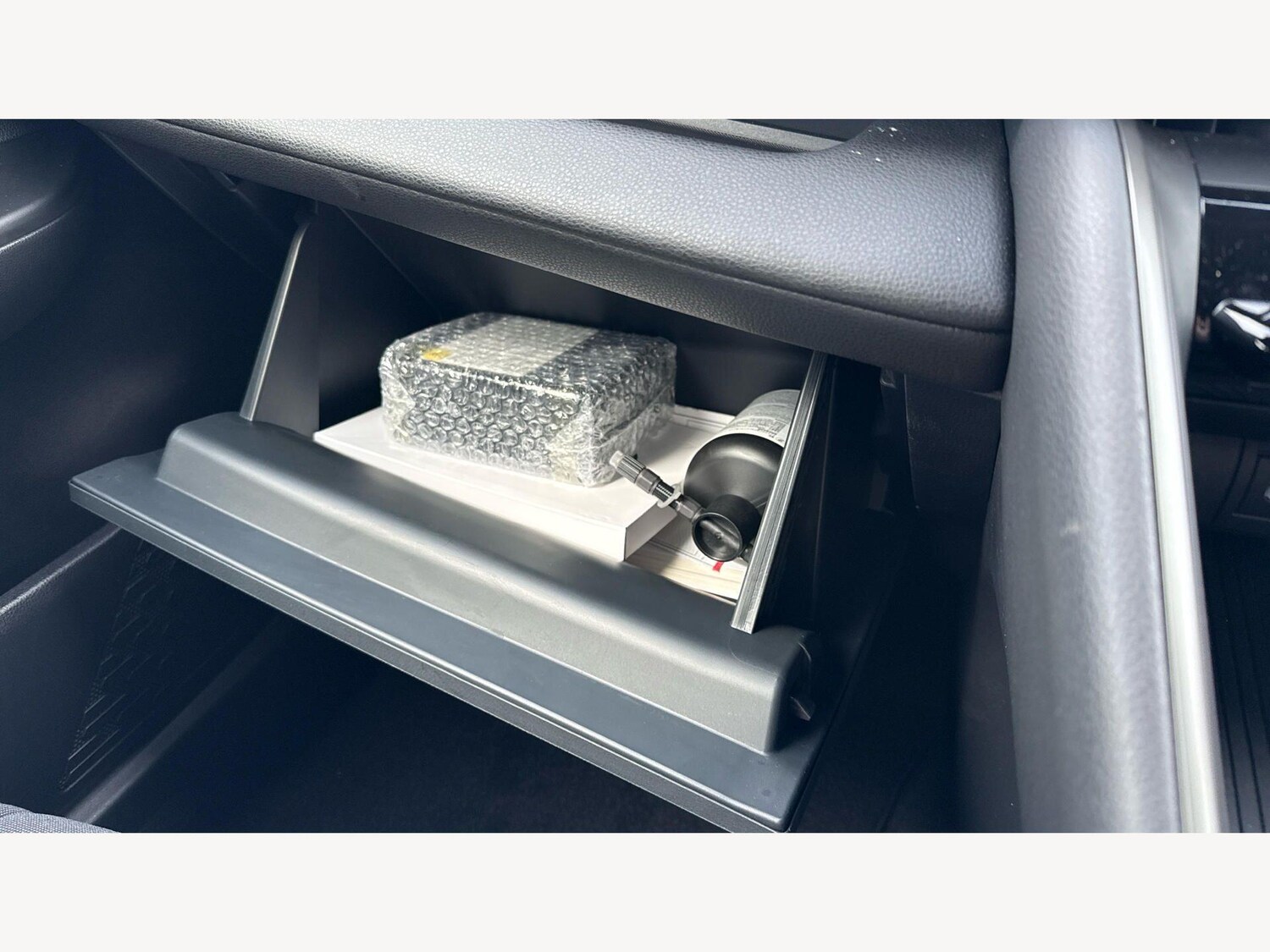 Used Toyota C-HR for sale - 77752884: Photo 25