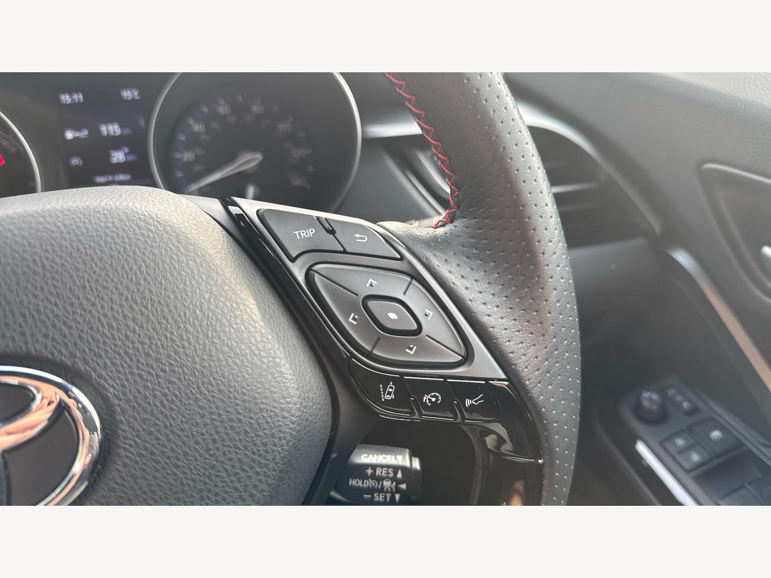 Used Toyota C-HR 2022 for sale - 78127283: Photo 24