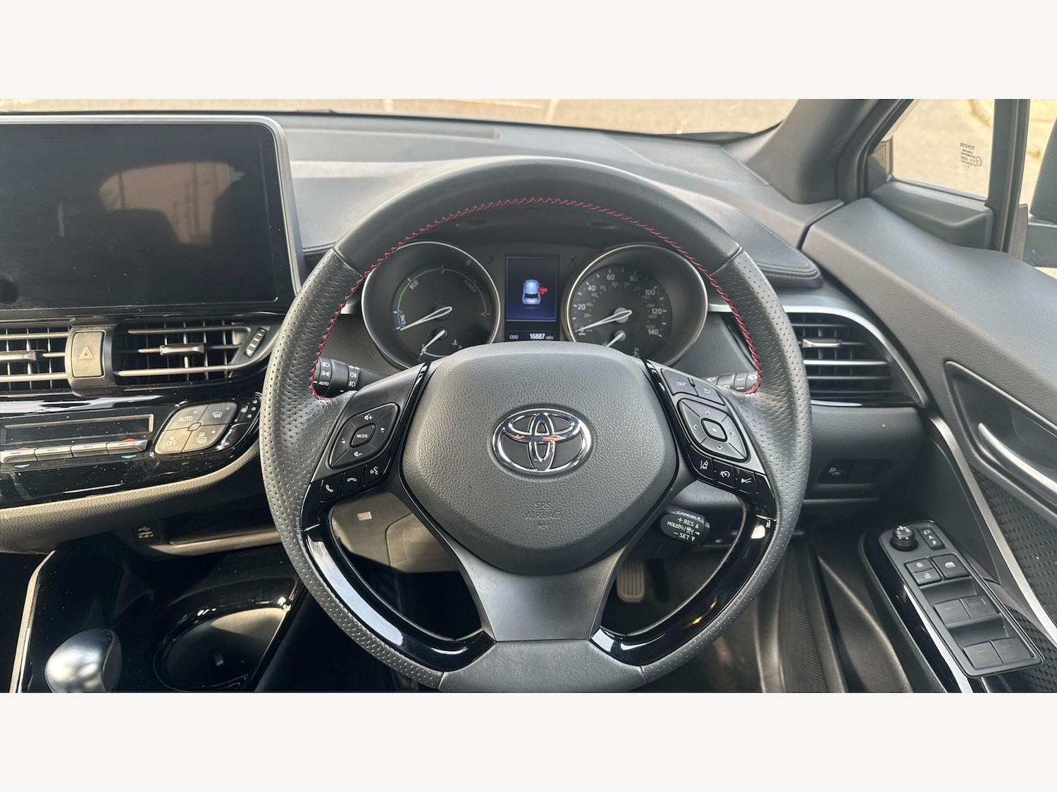 Used Toyota C-HR 2022 for sale - 78127283: Photo 8