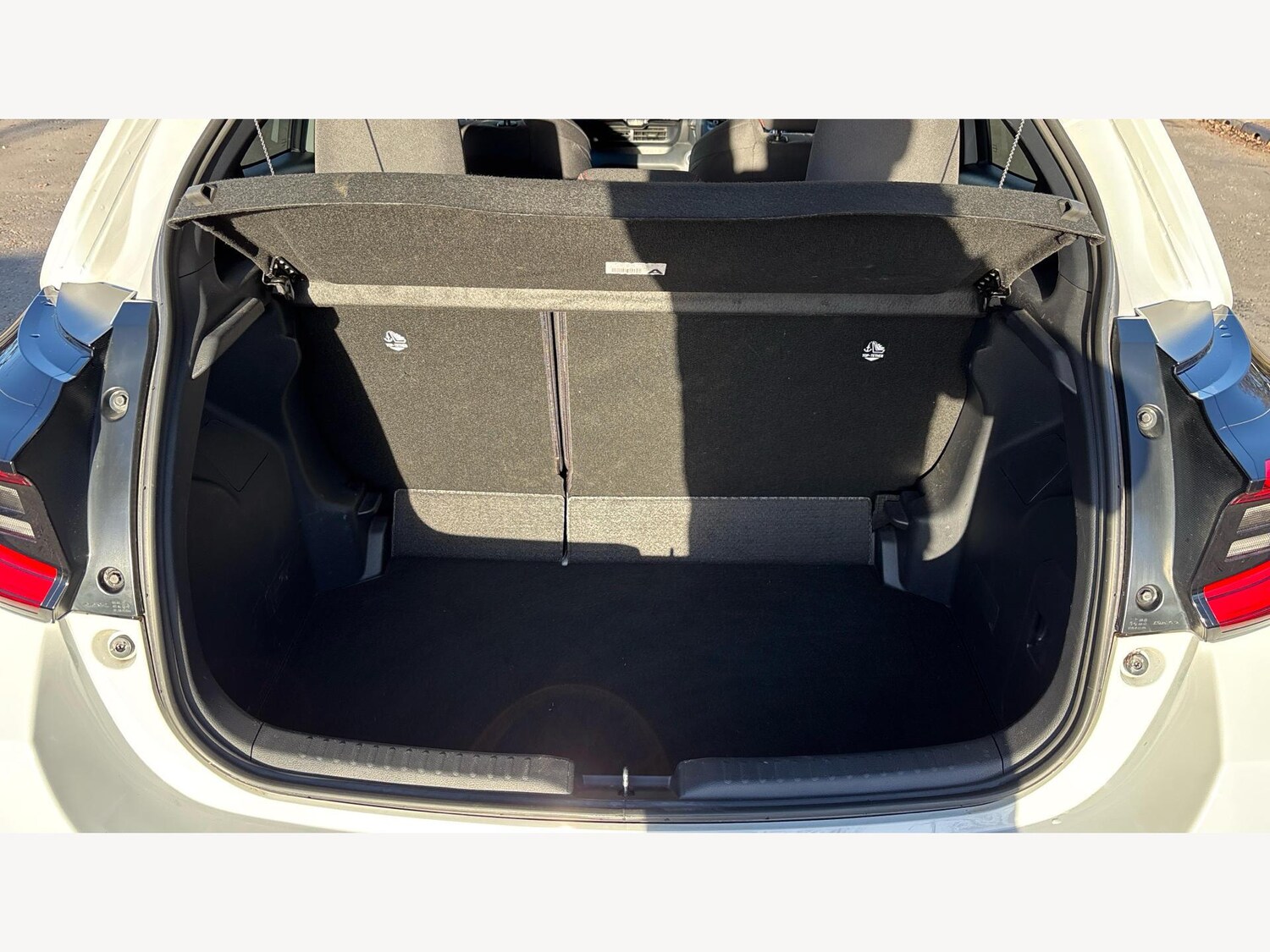 Used Toyota Yaris for sale - 77175918: Photo 16