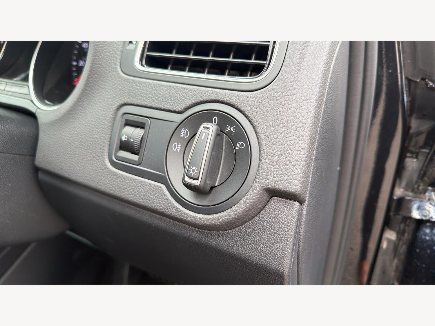 Used Volkswagen Polo 2016 for sale - 78156739: Photo 22