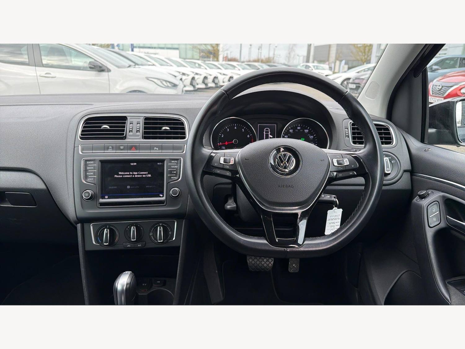 Used Volkswagen Polo 2016 for sale - 78156739: Photo 8
