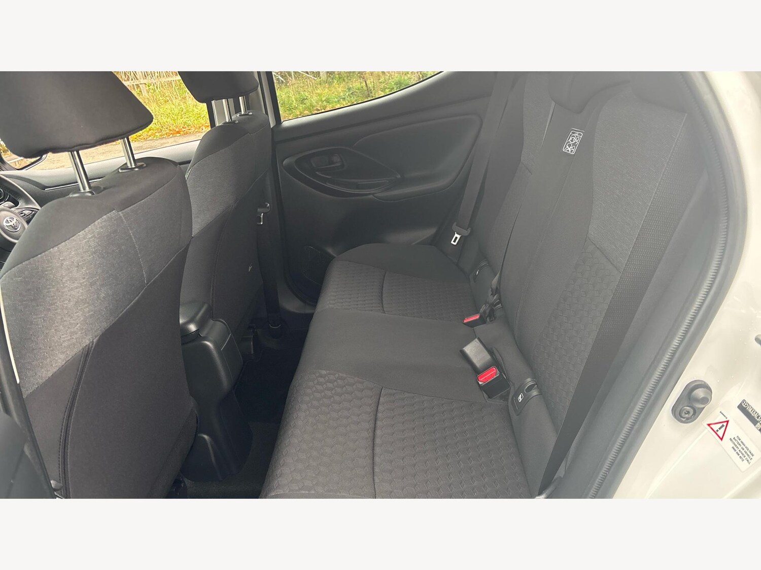 Used Toyota Yaris 2023 for sale - 76527904: Photo 15