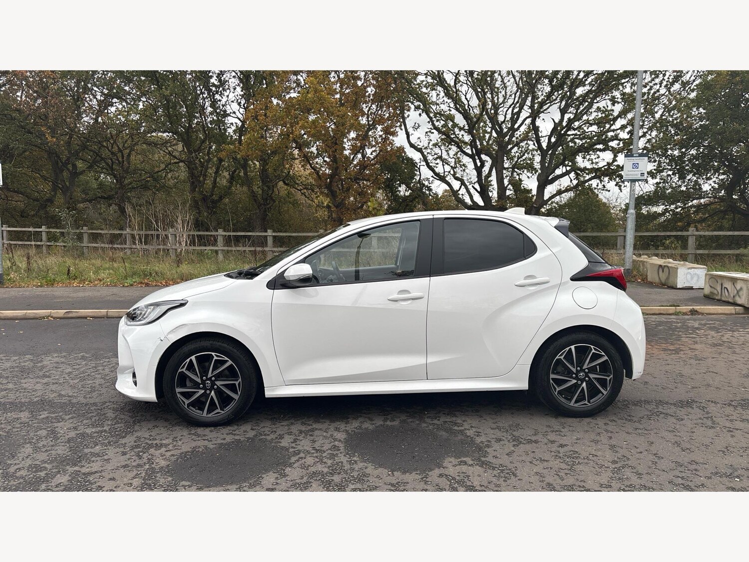 Used Toyota Yaris 2023 for sale - 76527904: Photo 19