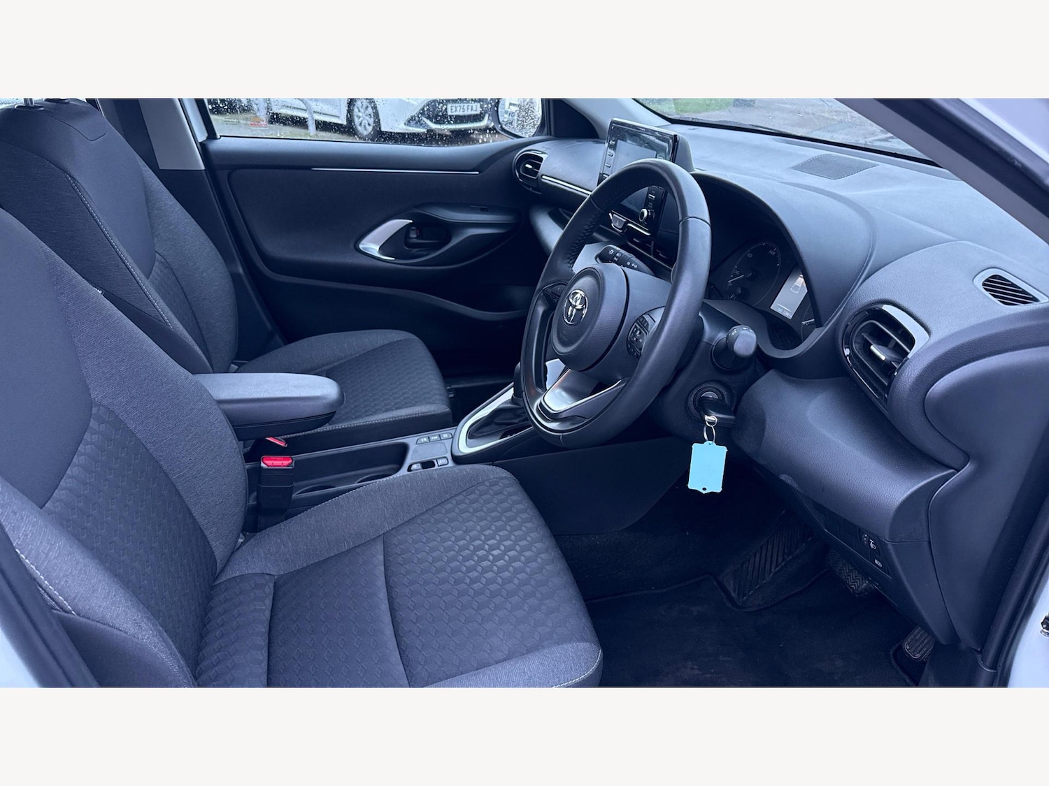 Used Toyota Yaris for sale - 77784579: Photo 13