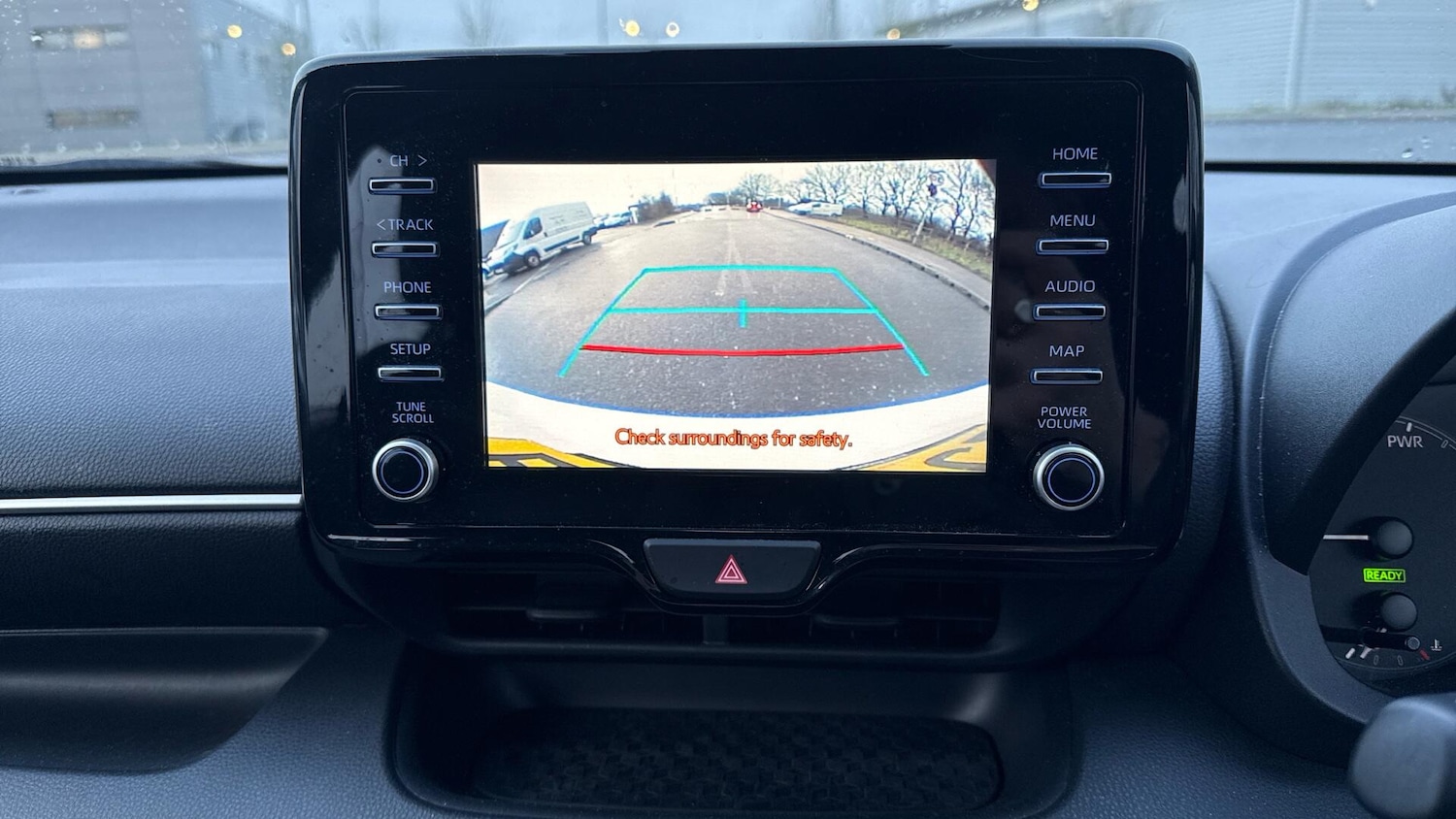 Used Toyota Yaris for sale - 77784579: Photo 32