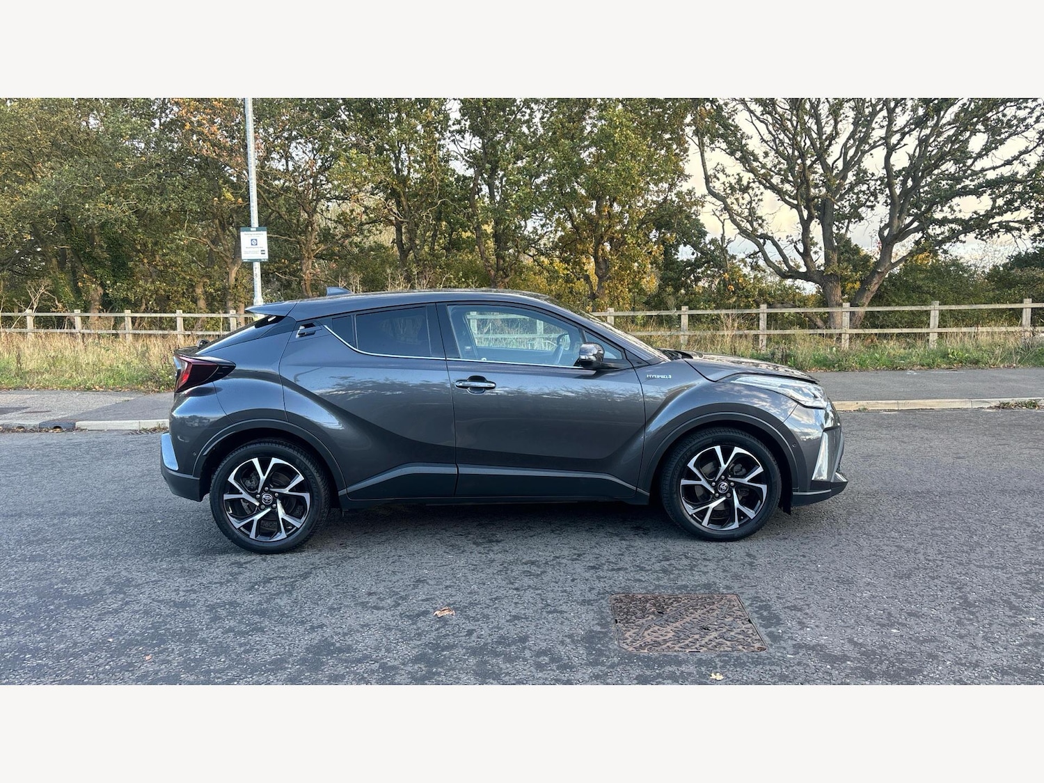 Used Toyota C-HR 2020 for sale - 76388300: Photo 18