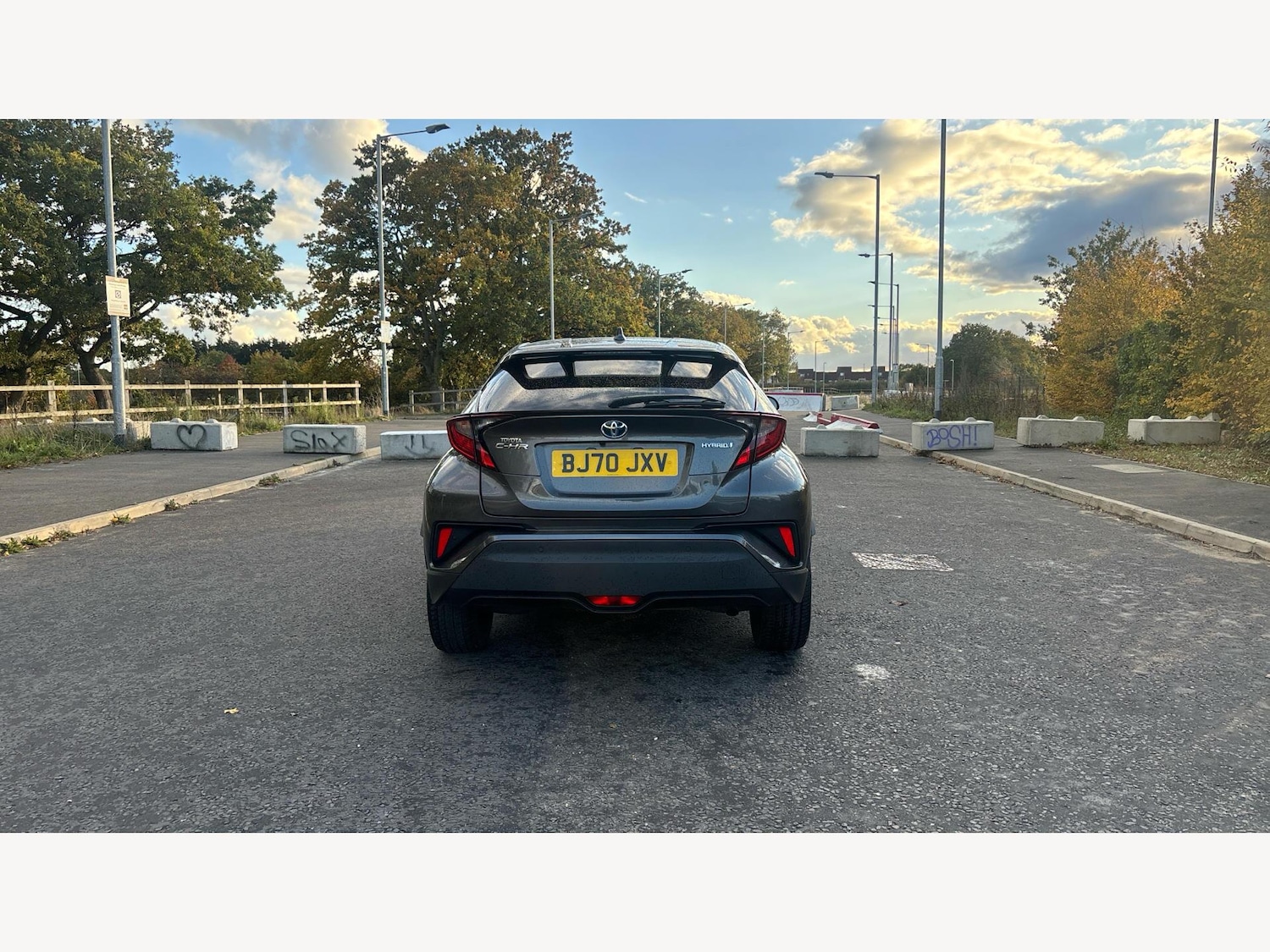 Used Toyota C-HR 2020 for sale - 76388300: Photo 21