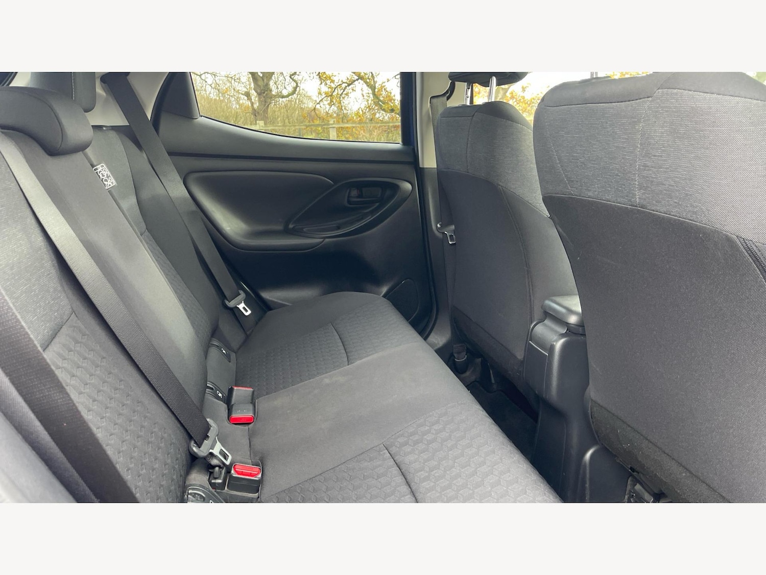 Used Toyota Yaris 2022 for sale - 76866092: Photo 14