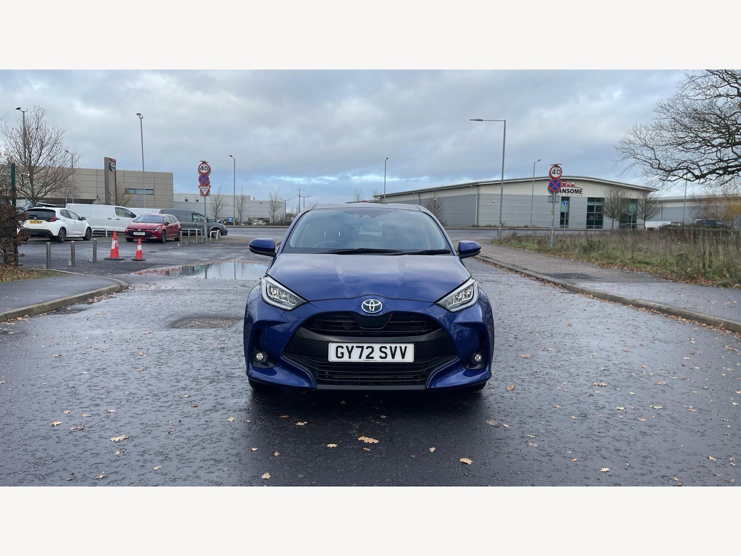 Used Toyota Yaris 2022 for sale - 76866092: Photo 17