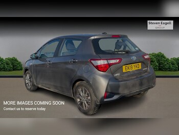 Used Toyota Yaris 2019 for sale - 77824713: Photo