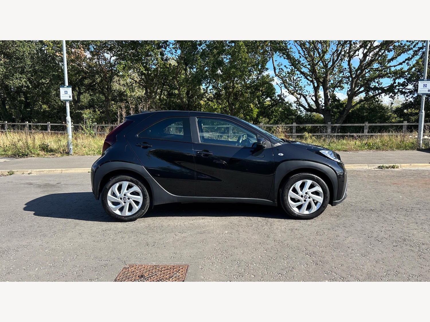 Used Toyota Aygo X 2023 for sale - 76512247: Photo 18