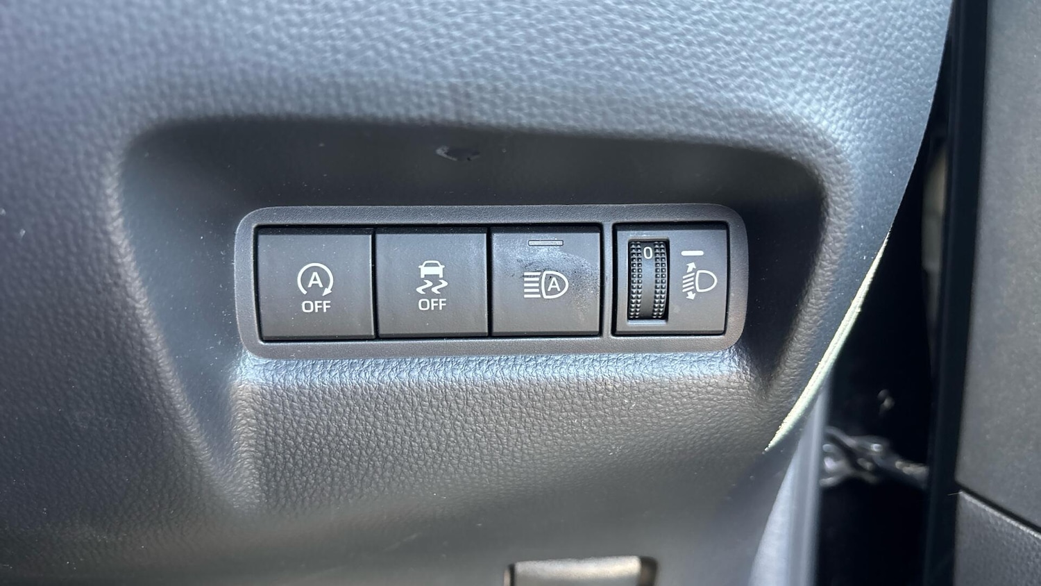 Used Toyota Aygo X 2023 for sale - 76512247: Photo 33