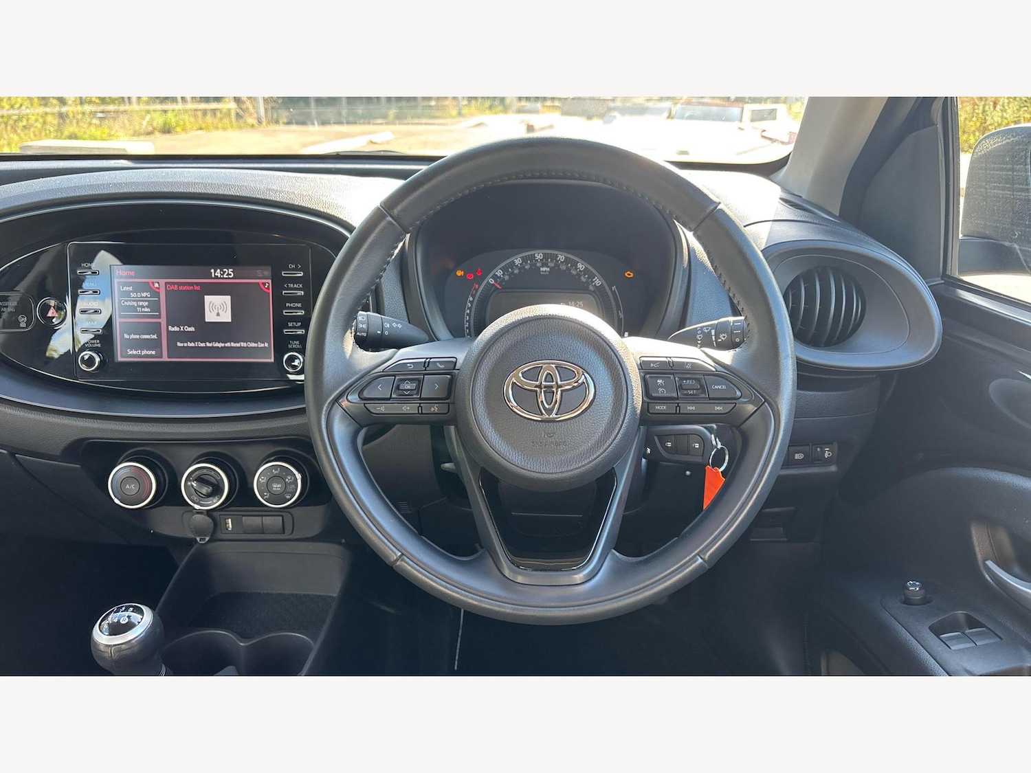 Used Toyota Aygo X 2023 for sale - 76512247: Photo 8