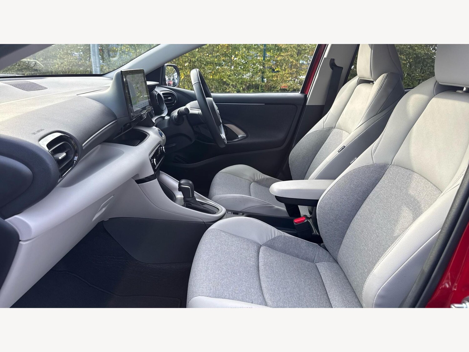 Used Toyota Yaris for sale - 76634267: Photo 12