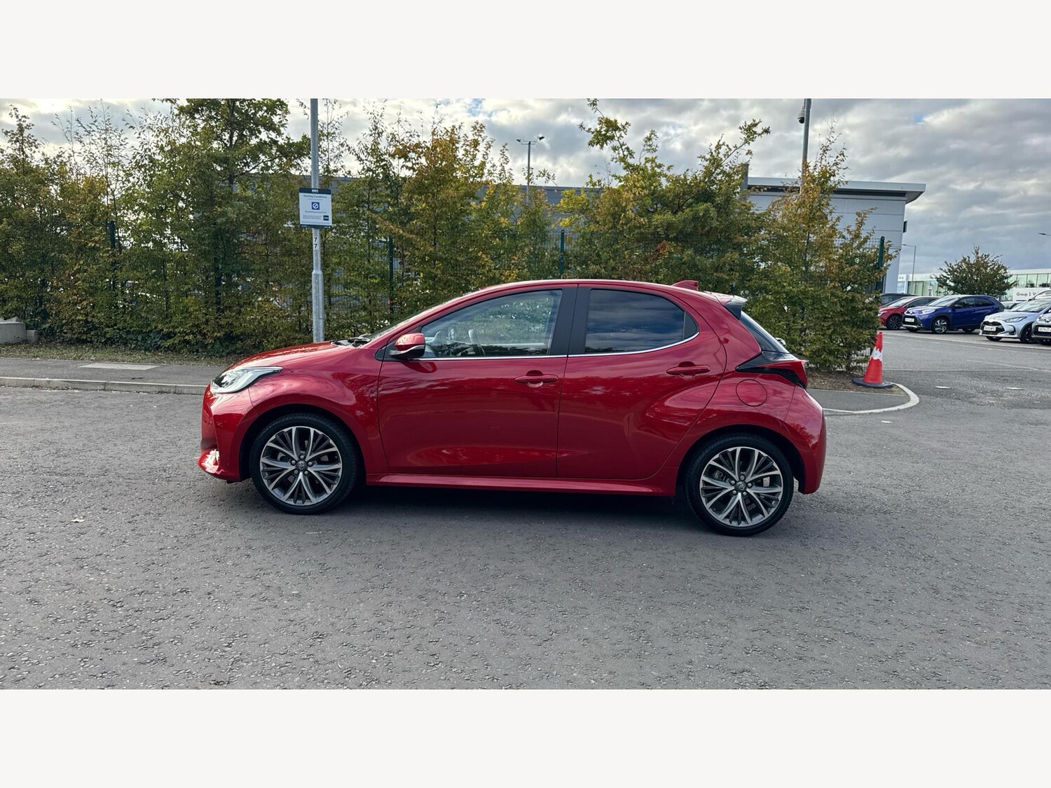 Used Toyota Yaris for sale - 76634267: Photo 19