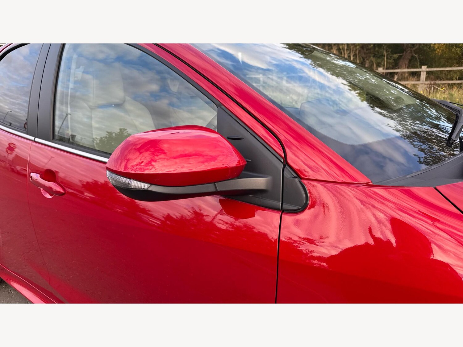 Used Toyota Yaris for sale - 76634267: Photo 24