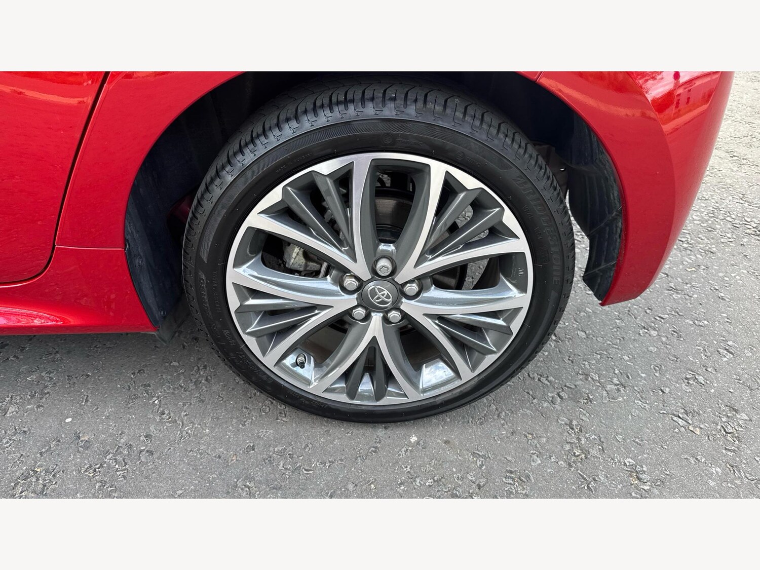 Used Toyota Yaris for sale - 76634267: Photo 30