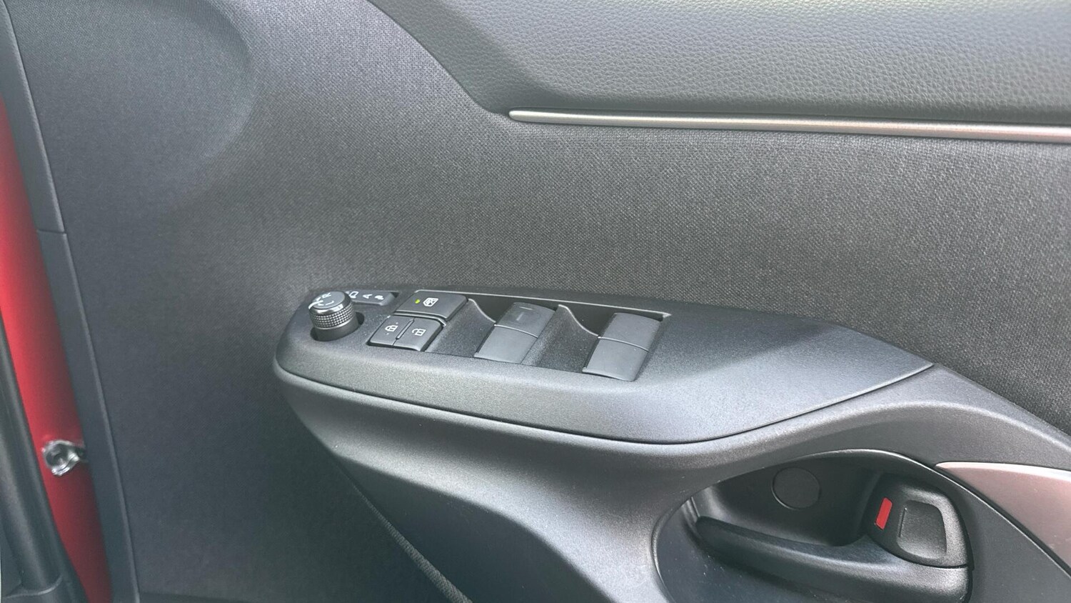 Used Toyota Yaris for sale - 76634267: Photo 33