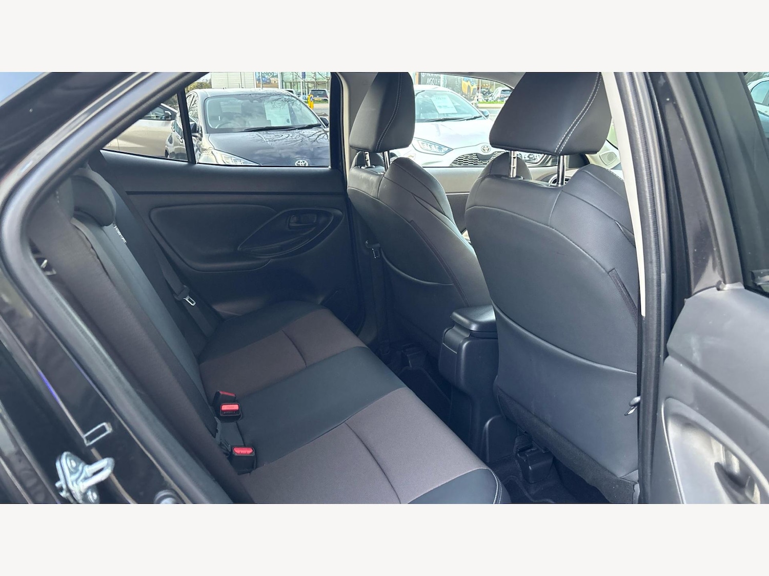 Used Toyota Yaris Cross 2024 for sale - 77559156: Photo 14