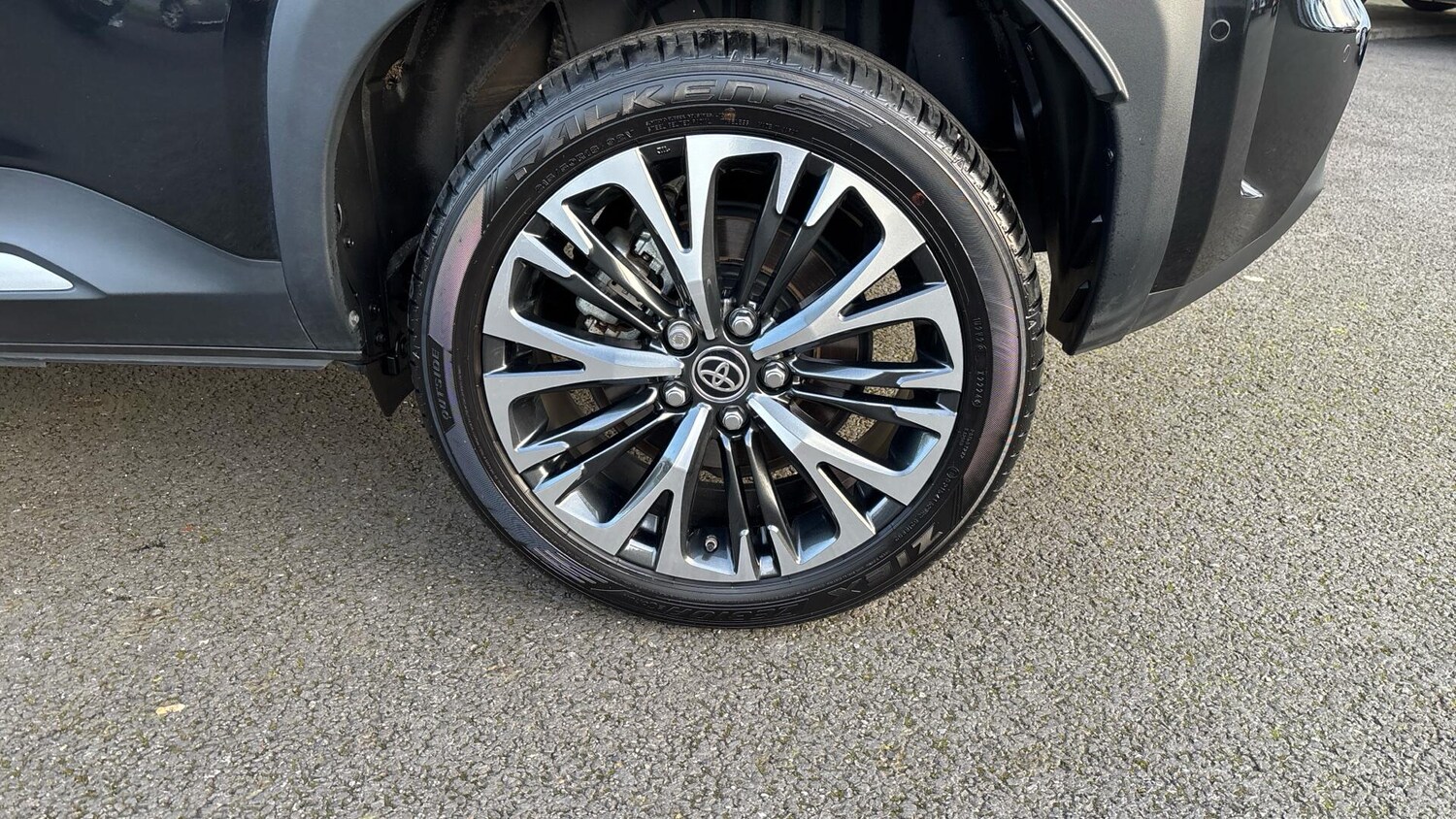 Used Toyota Yaris Cross 2024 for sale - 77559156: Photo 38