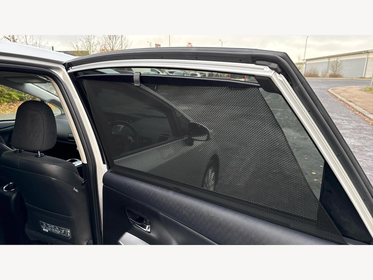 Used Toyota Prius+ 2019 for sale - 77143845: Photo 25