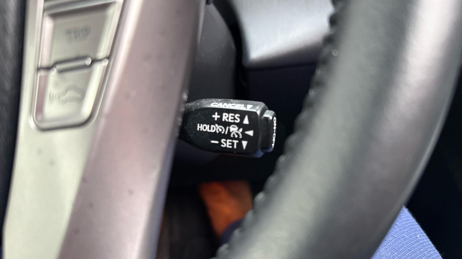 Used Toyota Prius+ 2019 for sale - 77143845: Photo 36