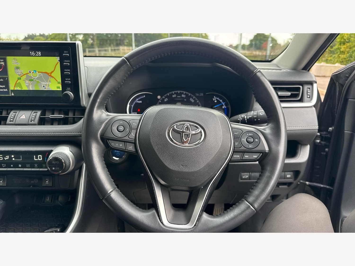 Used Toyota RAV4 2020 for sale - 77254058: Photo 10