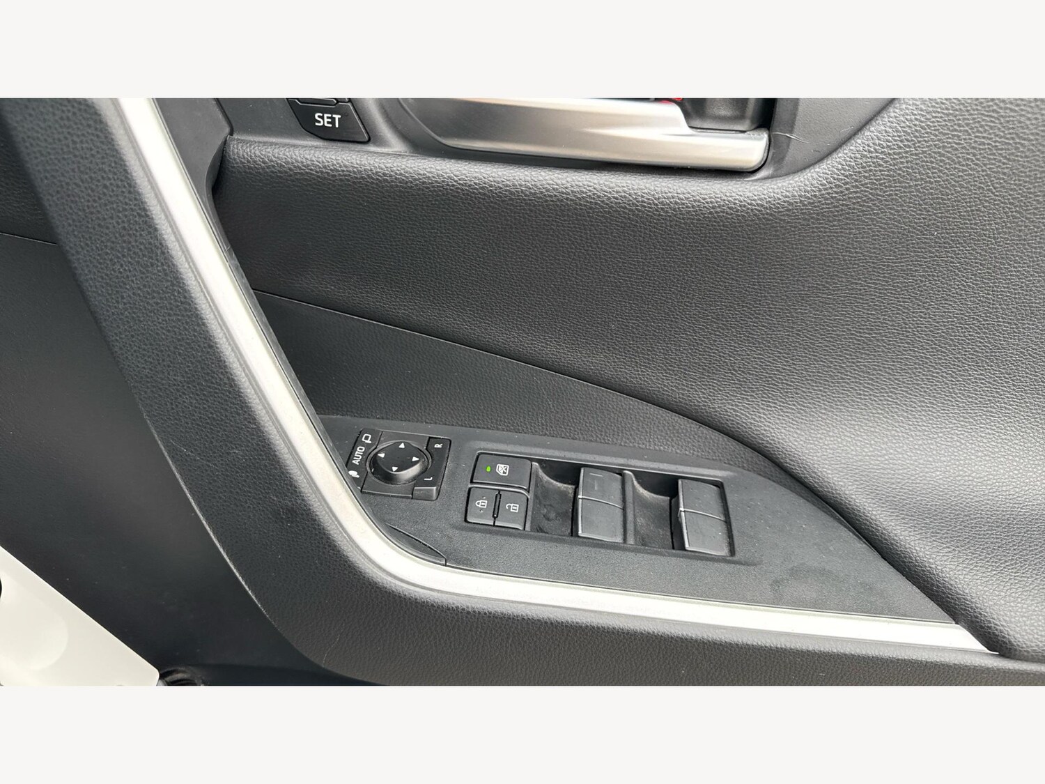 Used Toyota RAV4 2020 for sale - 77254058: Photo 29