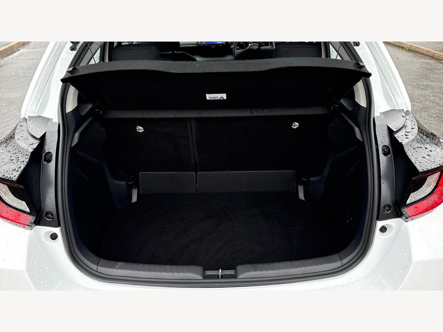 Used Toyota Yaris 2025 for sale - 77386650: Photo 16