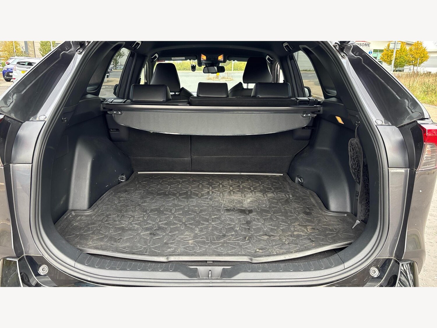 Used Toyota RAV4 2019 for sale - 76307713: Photo 16