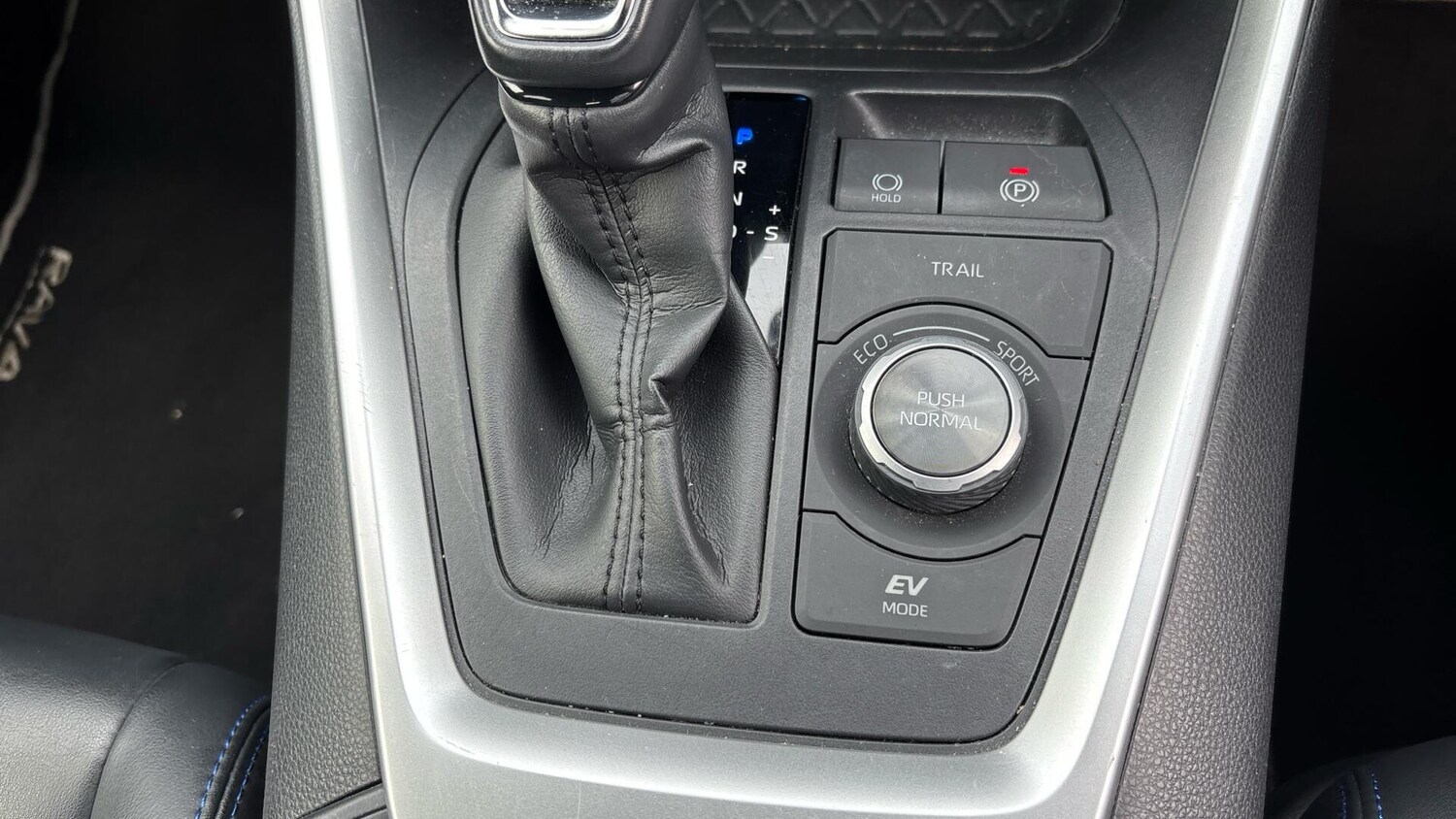 Used Toyota RAV4 2019 for sale - 76307713: Photo 35